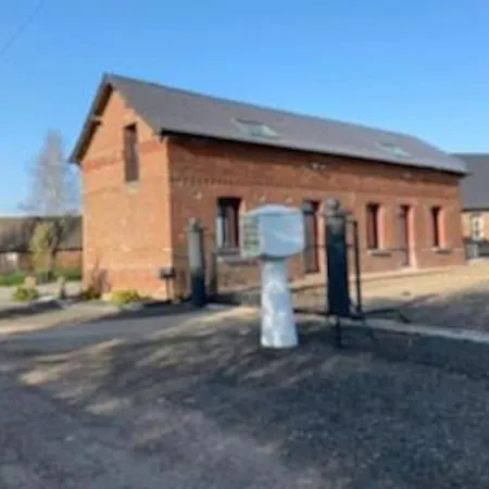 Les Terres De Marie - Calmes Et Modernes La Haye-en-Lyons